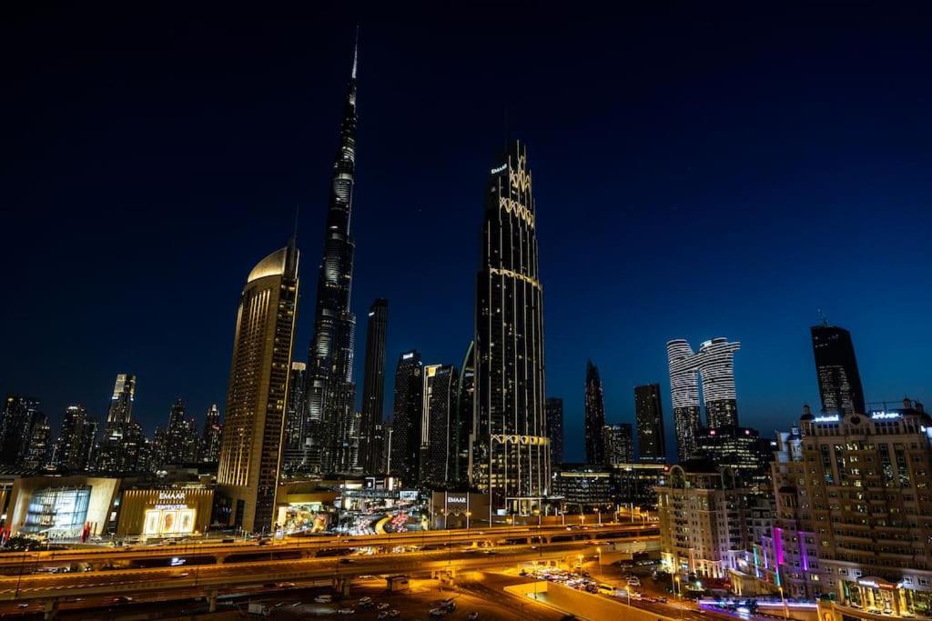 Stunning Burj View Dubai Mall Access Infinity Pool Apartamento Exterior foto